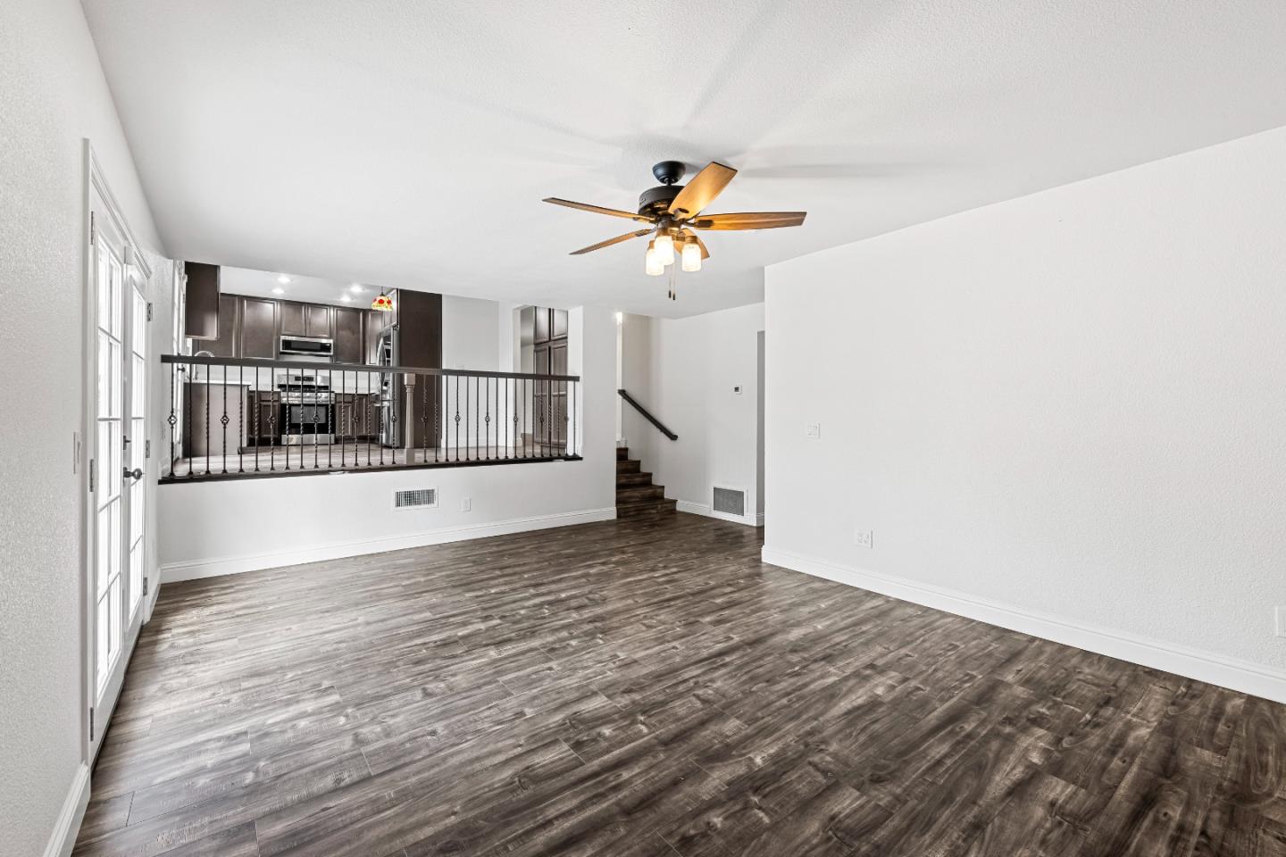 Detail Gallery Image 14 of 26 For 7085 Valley Forge Dr, Gilroy,  CA 95020 - 4 Beds | 2/1 Baths