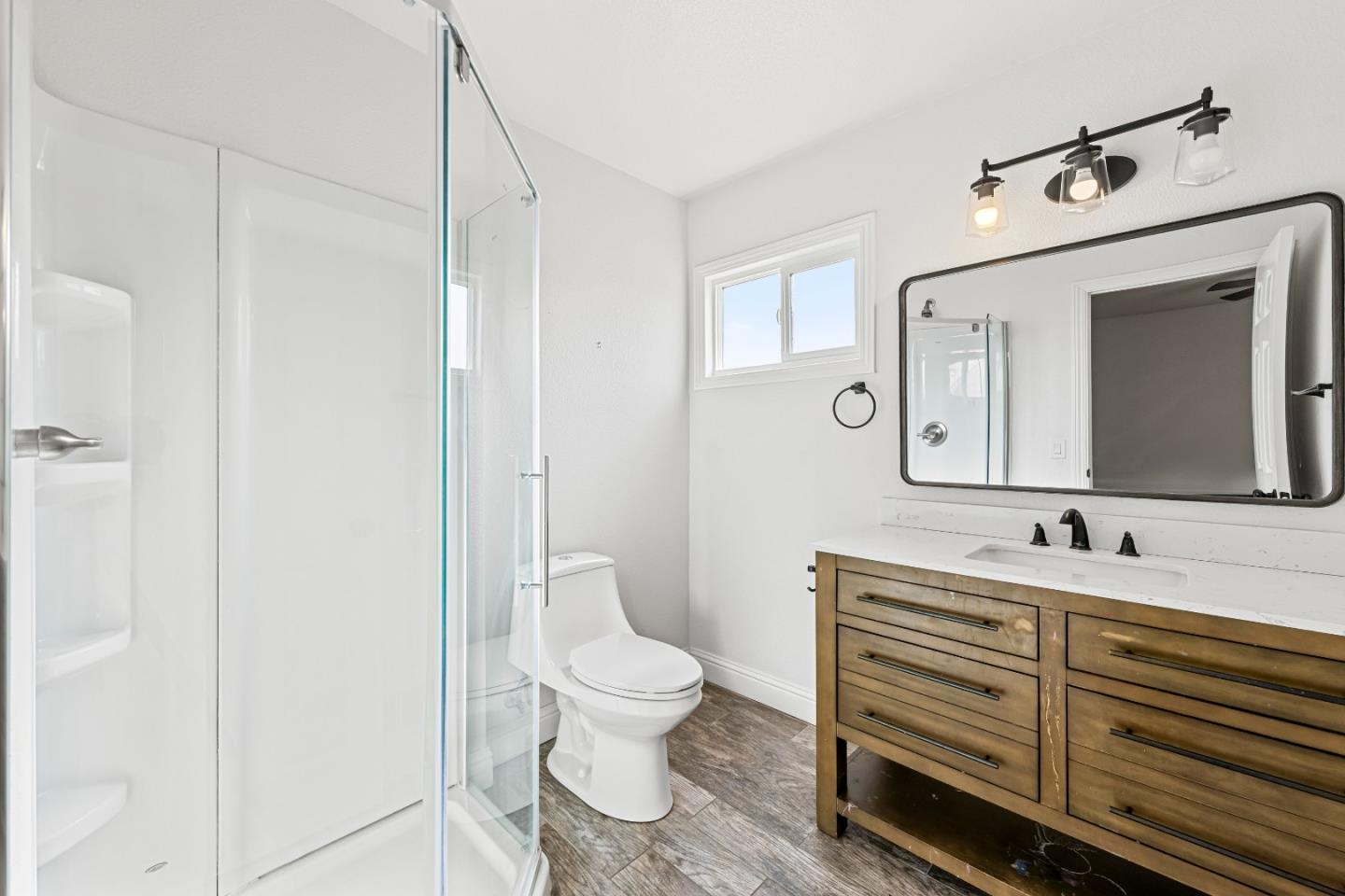 Detail Gallery Image 19 of 26 For 7085 Valley Forge Dr, Gilroy,  CA 95020 - 4 Beds | 2/1 Baths