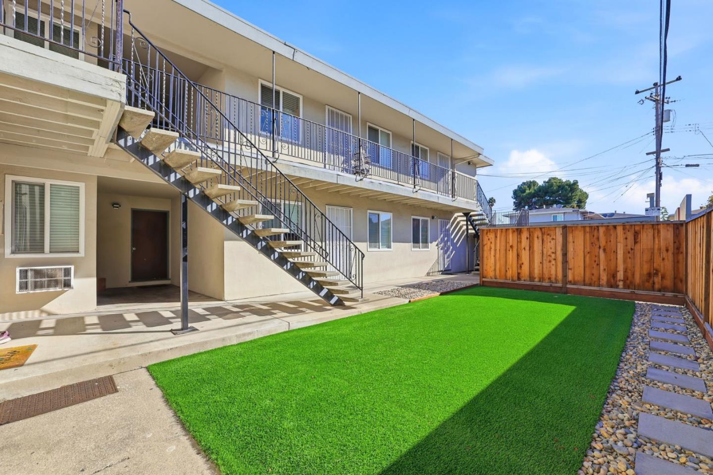 Detail Gallery Image 10 of 10 For 1350 Warburton Ave, Santa Clara,  CA 95050 - – Beds | – Baths