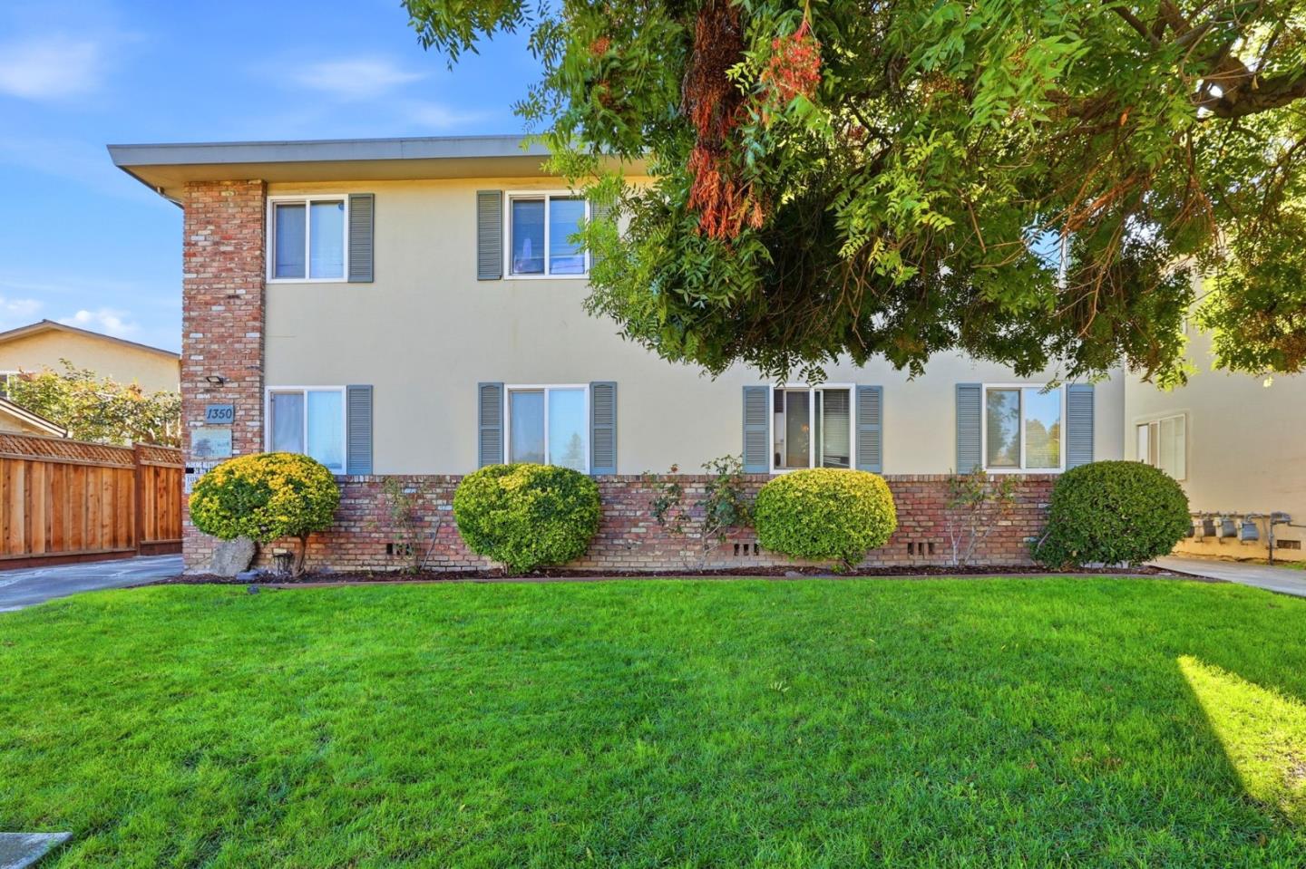 Detail Gallery Image 3 of 10 For 1350 Warburton Ave, Santa Clara,  CA 95050 - – Beds | – Baths