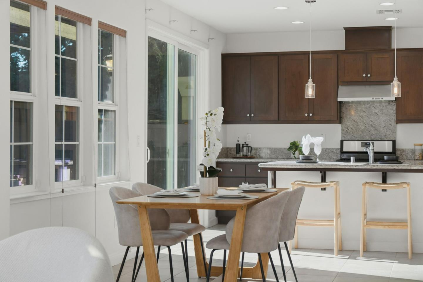 Detail Gallery Image 15 of 54 For 1512 Hayden St, Hayward,  CA 94545 - 4 Beds | 3 Baths