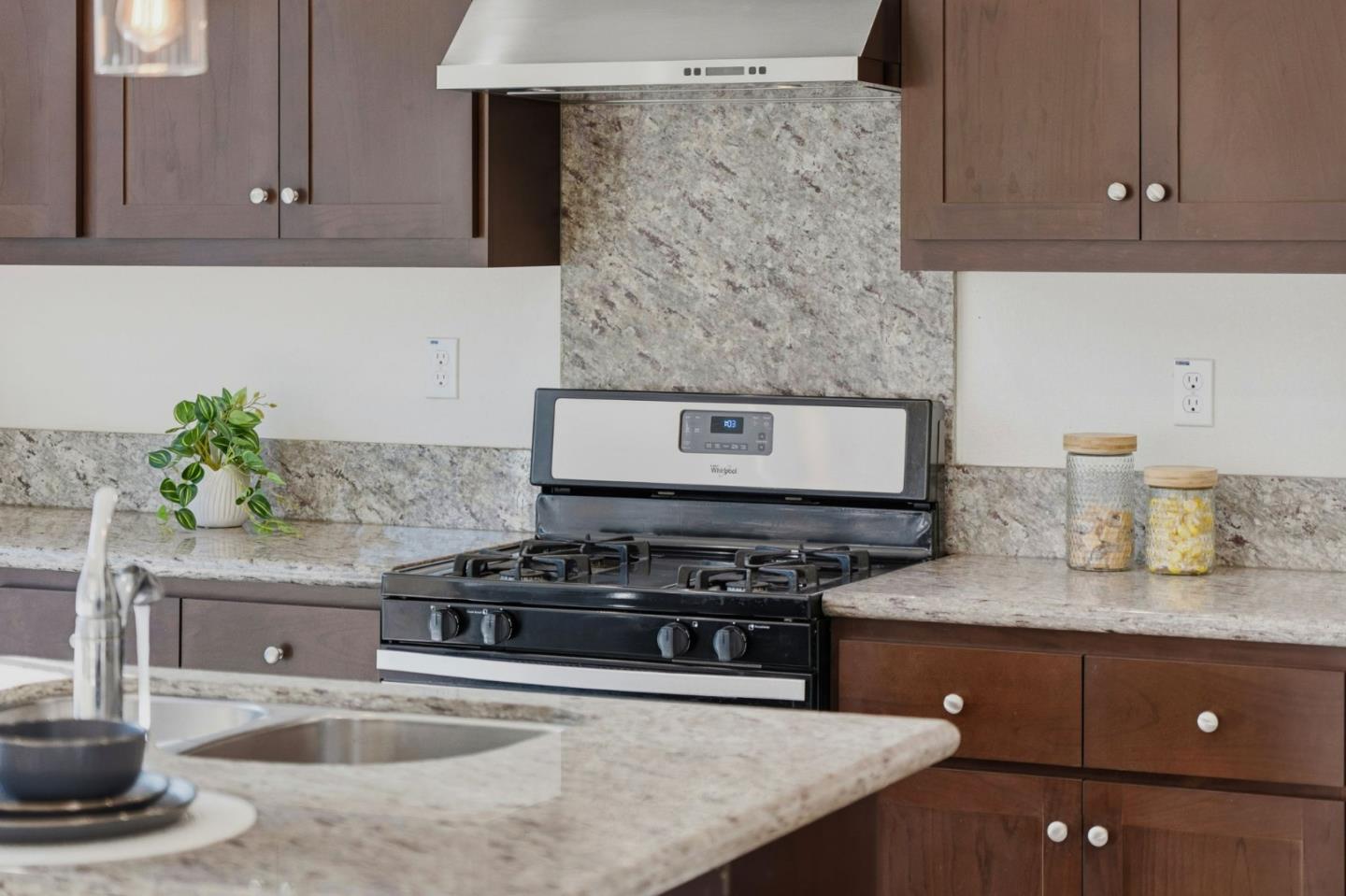 Detail Gallery Image 22 of 54 For 1512 Hayden St, Hayward,  CA 94545 - 4 Beds | 3 Baths