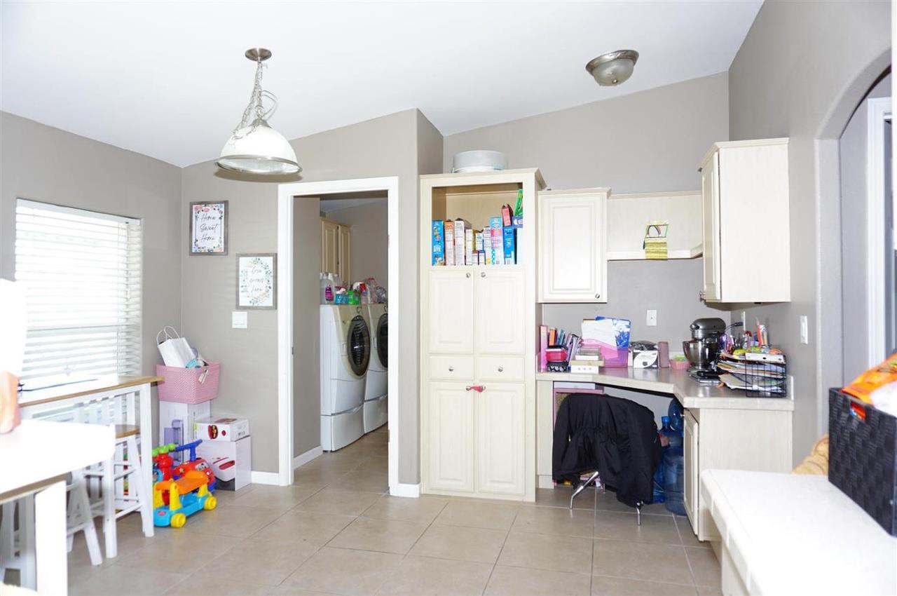 Detail Gallery Image 11 of 18 For 1225 Vienna Dr #38,  Sunnyvale,  CA 94089 - 3 Beds | 2 Baths