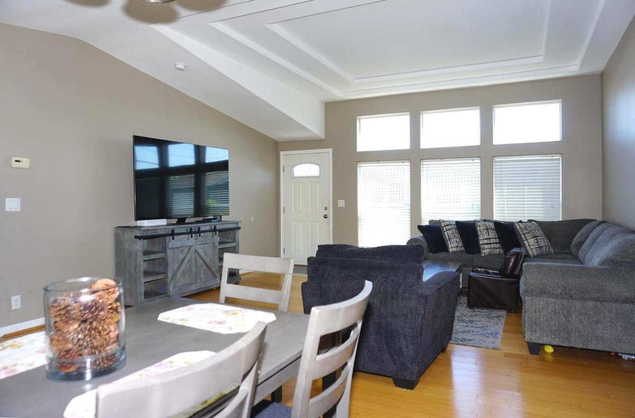 Detail Gallery Image 8 of 18 For 1225 Vienna Dr #38,  Sunnyvale,  CA 94089 - 3 Beds | 2 Baths