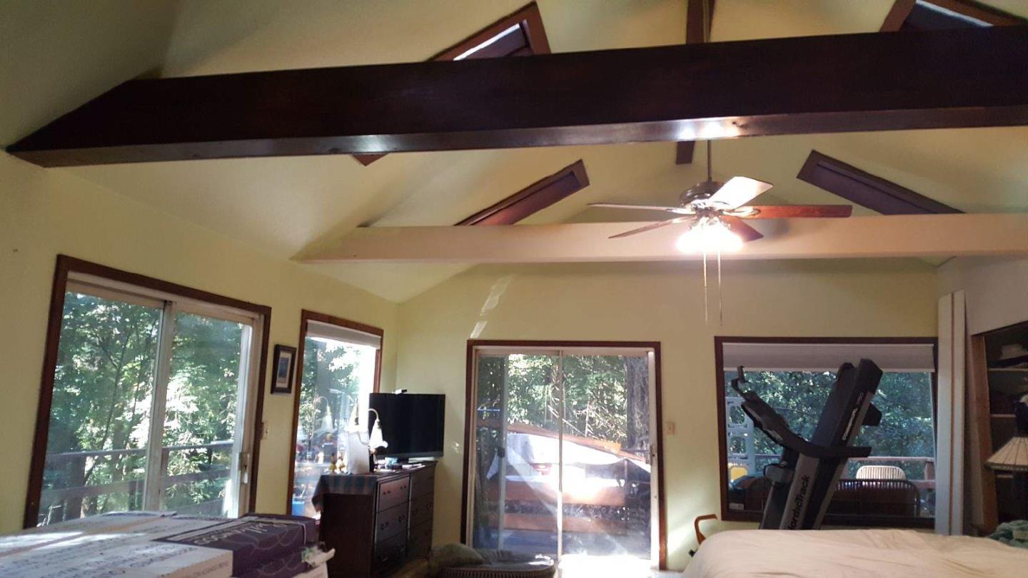 Detail Gallery Image 5 of 11 For 111 Sylvan Way, La Honda,  CA 94020 - 3 Beds | 1 Baths