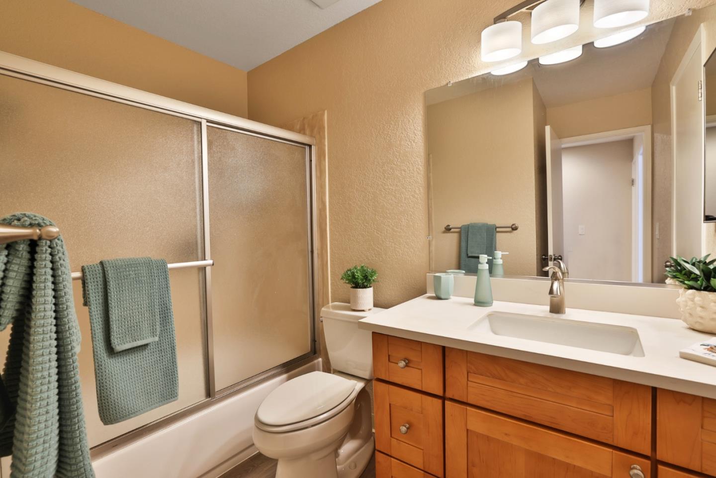 Detail Gallery Image 19 of 28 For 1181 Calypso Ct, San Jose,  CA 95127 - 2 Beds | 1/1 Baths