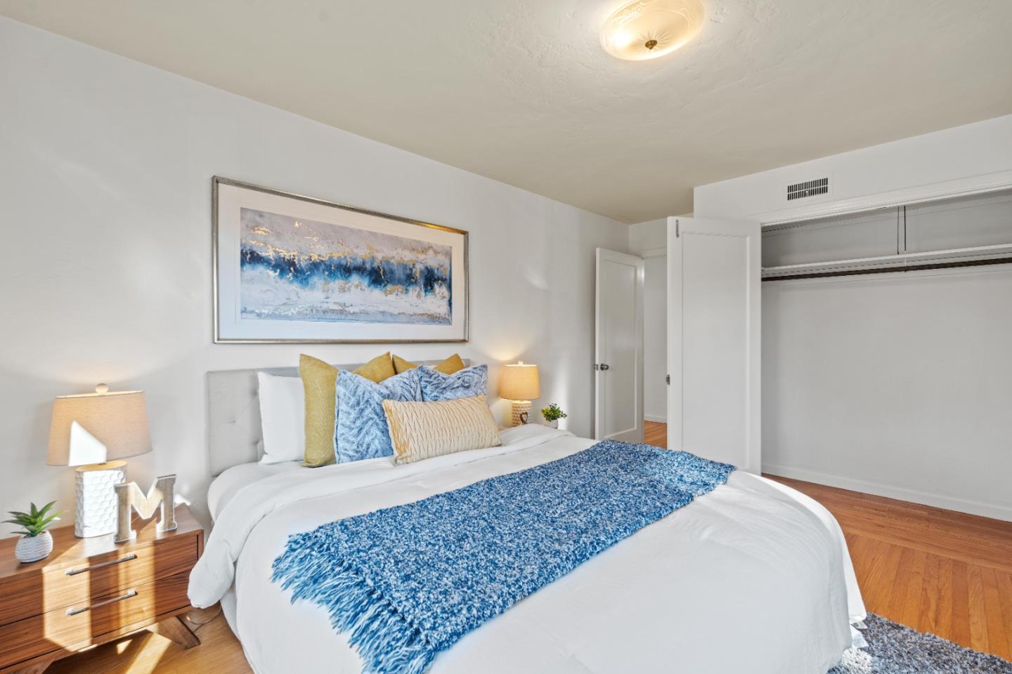 Detail Gallery Image 12 of 25 For 351 Jeter St, Redwood City,  CA 94062 - 3 Beds | 2/1 Baths