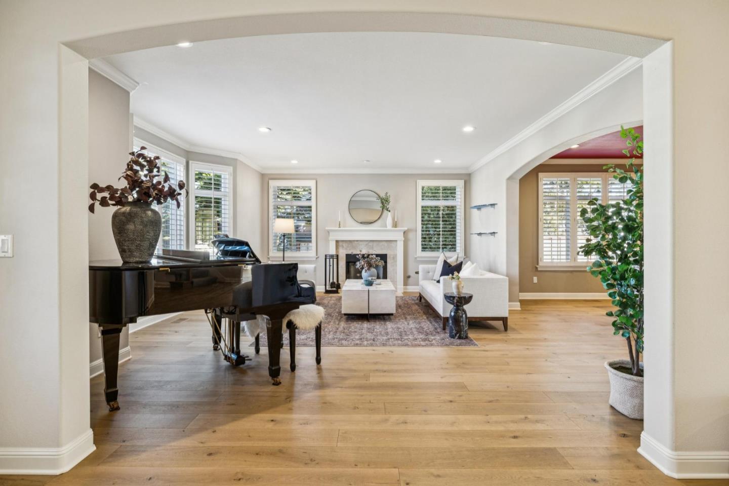 Detail Gallery Image 11 of 68 For 62 Spyglass Ct, Half Moon Bay,  CA 94019 - 5 Beds | 3 Baths