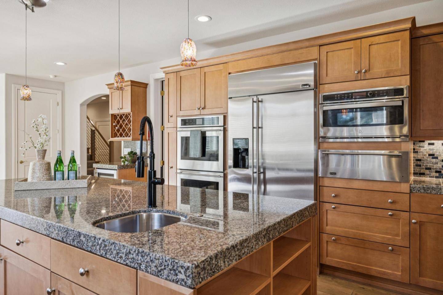 Detail Gallery Image 26 of 68 For 62 Spyglass Ct, Half Moon Bay,  CA 94019 - 5 Beds | 3 Baths