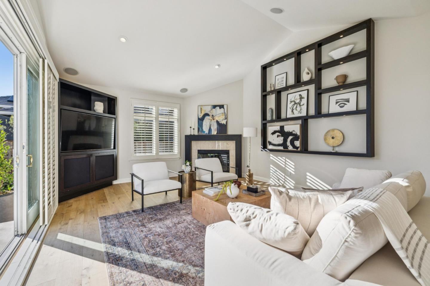 Detail Gallery Image 32 of 68 For 62 Spyglass Ct, Half Moon Bay,  CA 94019 - 5 Beds | 3 Baths