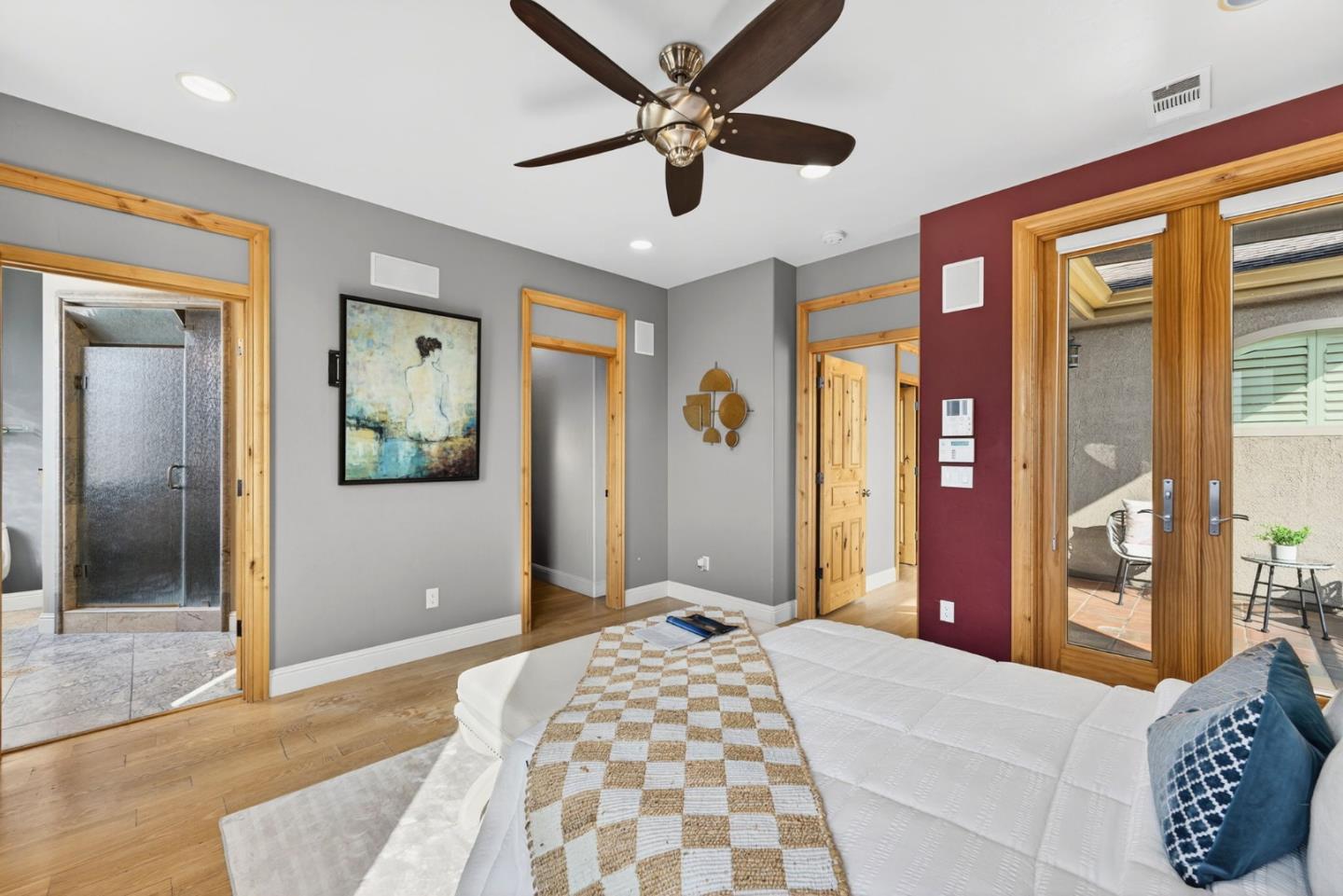 Detail Gallery Image 28 of 52 For 1043 Locust St, San Jose,  CA 95110 - 4 Beds | 3 Baths