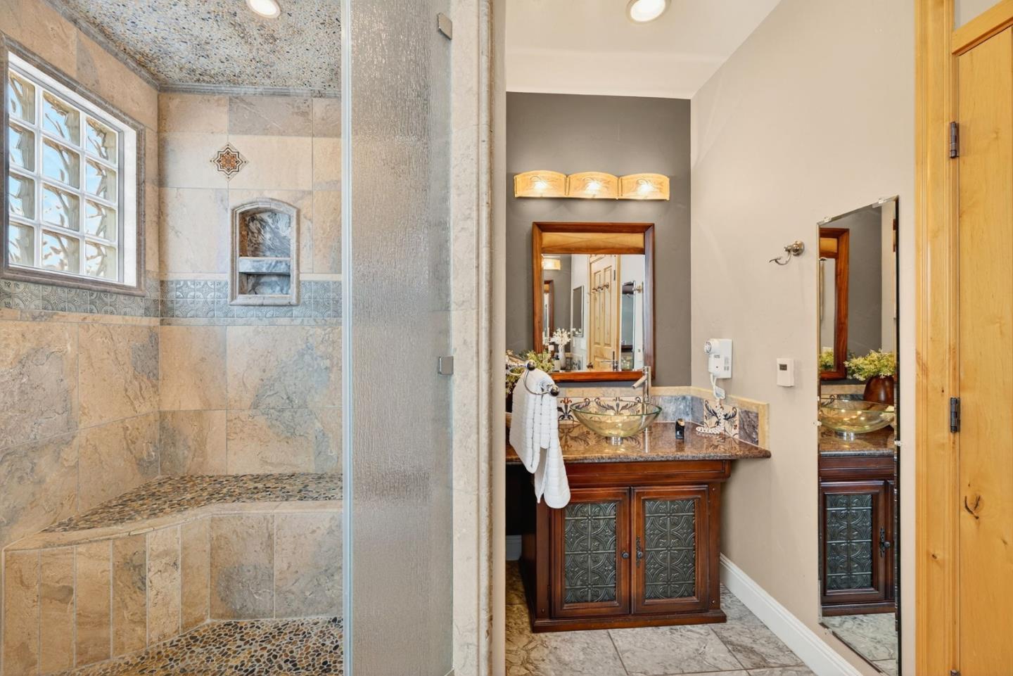 Detail Gallery Image 30 of 52 For 1043 Locust St, San Jose,  CA 95110 - 4 Beds | 3 Baths