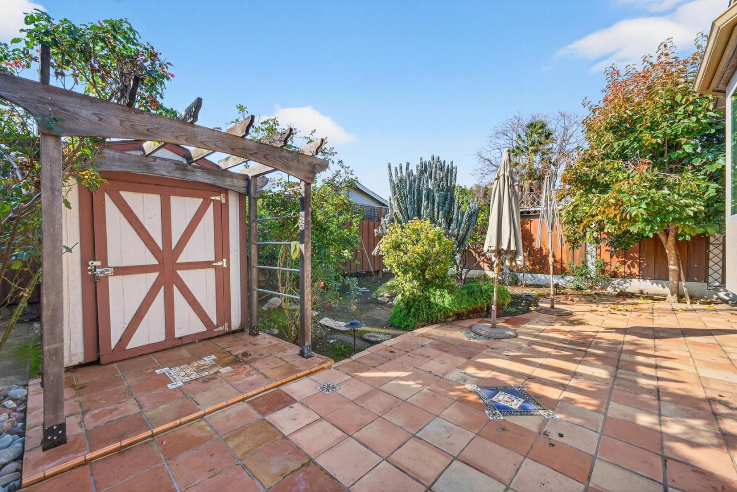 Detail Gallery Image 51 of 52 For 1043 Locust St, San Jose,  CA 95110 - 4 Beds | 3 Baths