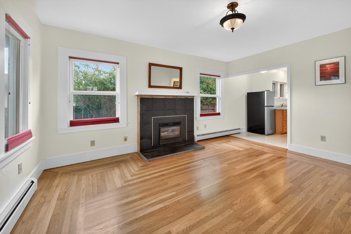 Detail Gallery Image 5 of 50 For 2815 Capitola Ave, Soquel,  CA 95073 - 2 Beds | 1 Baths