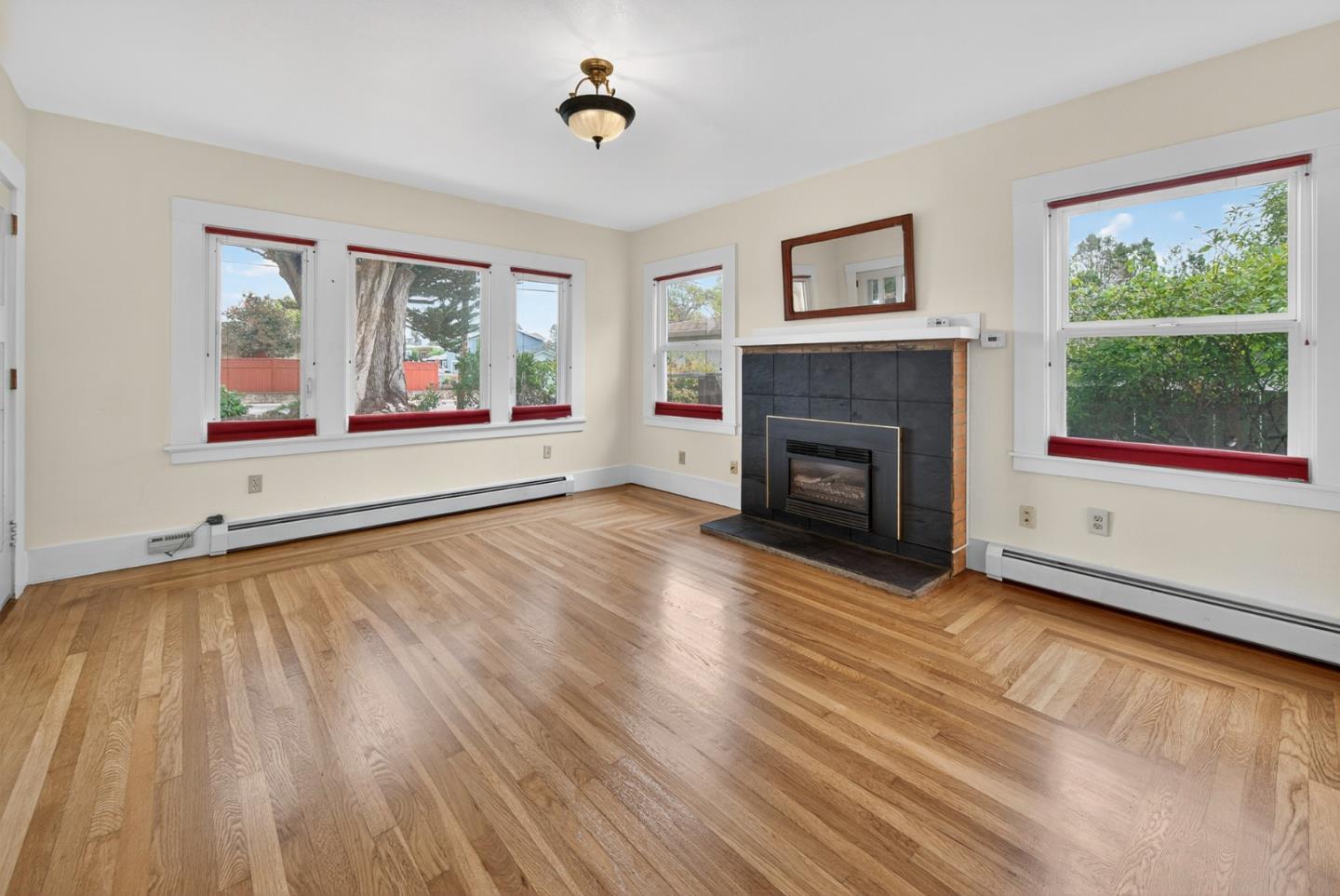 Detail Gallery Image 6 of 50 For 2815 Capitola Ave, Soquel,  CA 95073 - 2 Beds | 1 Baths