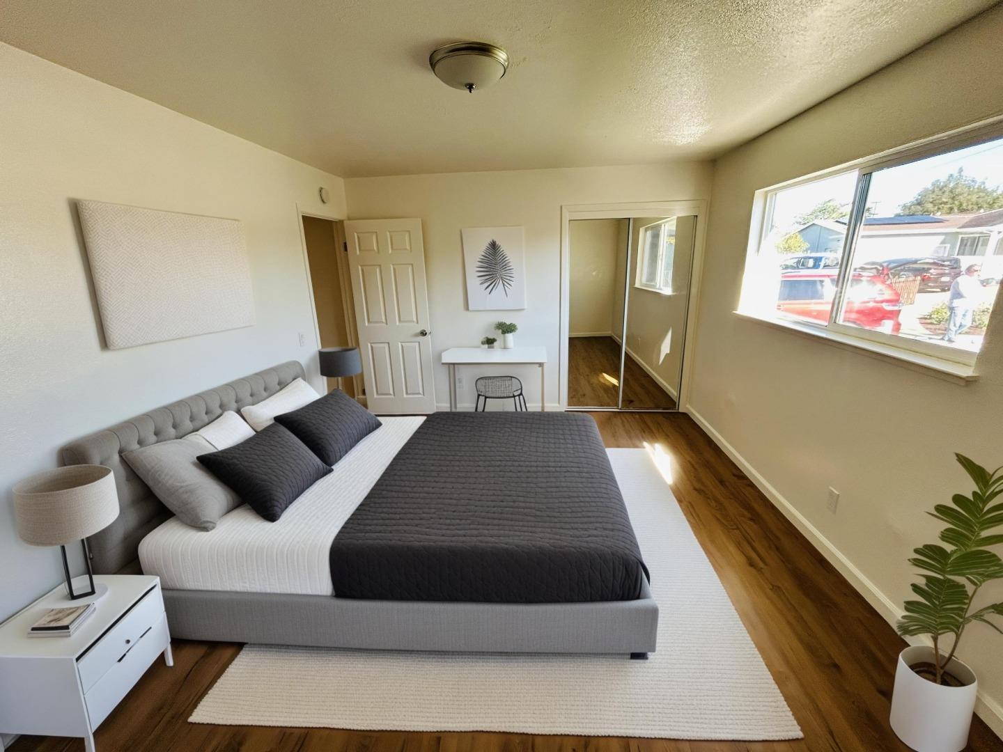 Detail Gallery Image 5 of 16 For 427 Andrew Cir, Marina,  CA 93933 - 3 Beds | 1 Baths