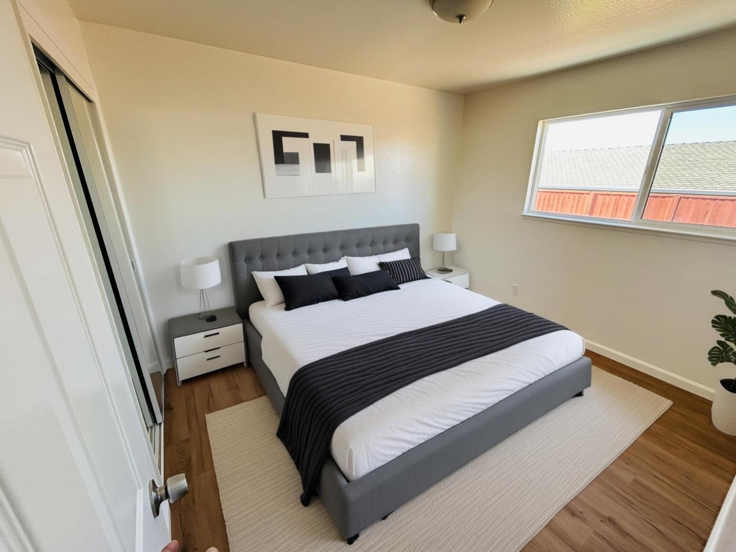 Detail Gallery Image 6 of 16 For 427 Andrew Cir, Marina,  CA 93933 - 3 Beds | 1 Baths