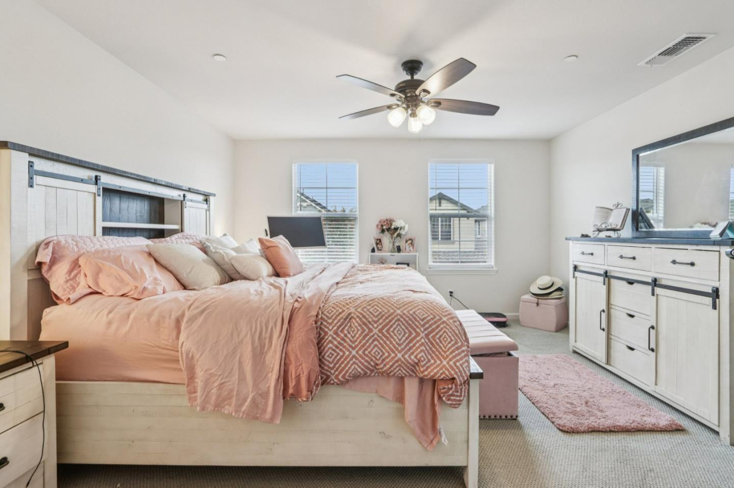 Detail Gallery Image 24 of 38 For 19307 Stonehenge Ln, Marina,  CA 93933 - 3 Beds | 2/1 Baths