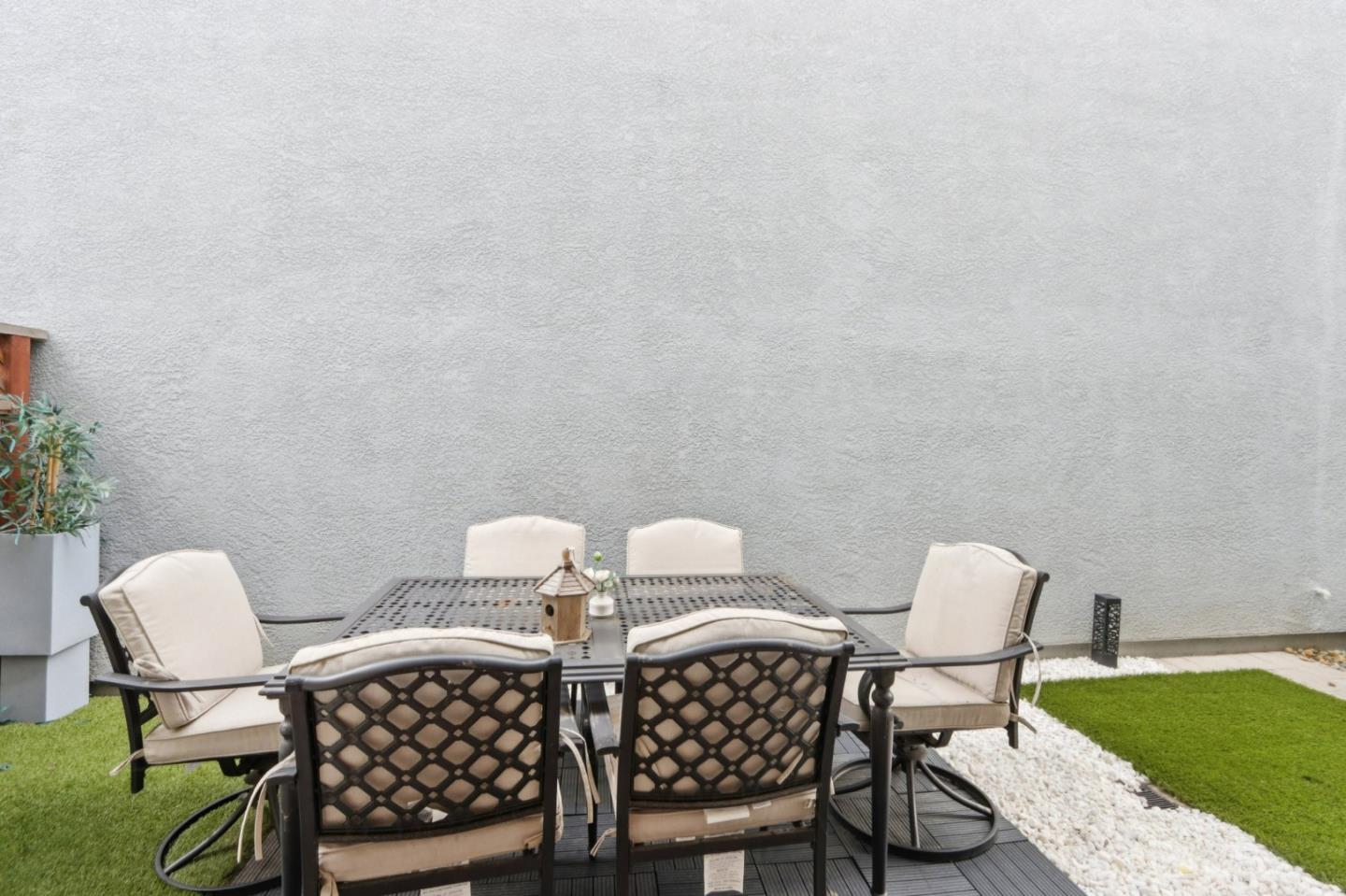 Detail Gallery Image 34 of 38 For 19307 Stonehenge Ln, Marina,  CA 93933 - 3 Beds | 2/1 Baths