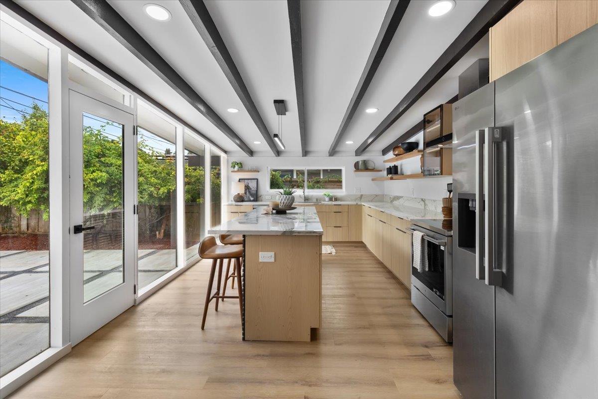 Detail Gallery Image 12 of 25 For 2375 Adele Ave, Mountain View,  CA 94043 - 3 Beds | 2 Baths