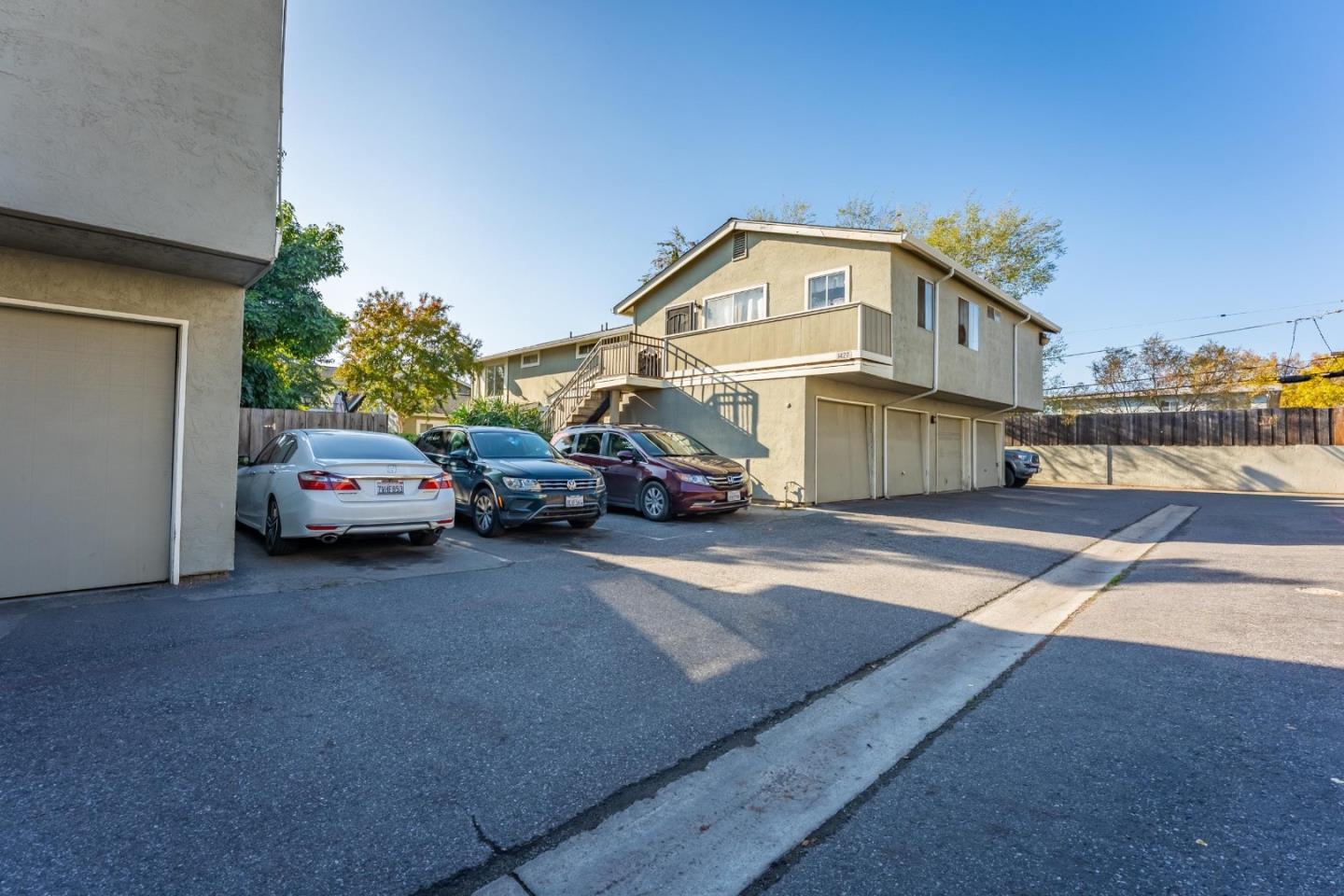 Detail Gallery Image 16 of 27 For 1427 Mcquesten Dr #B,  San Jose,  CA 95122 - 3 Beds | 1/1 Baths