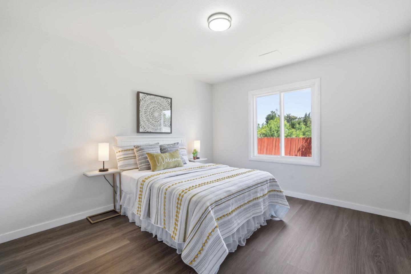 Detail Gallery Image 15 of 31 For 104 Lotus Way, East Palo Alto,  CA 94303 - 3 Beds | 2 Baths