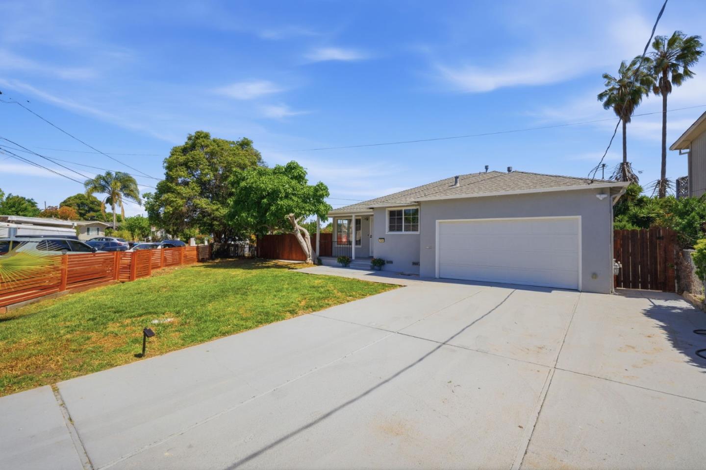 Detail Gallery Image 27 of 31 For 104 Lotus Way, East Palo Alto,  CA 94303 - 3 Beds | 2 Baths