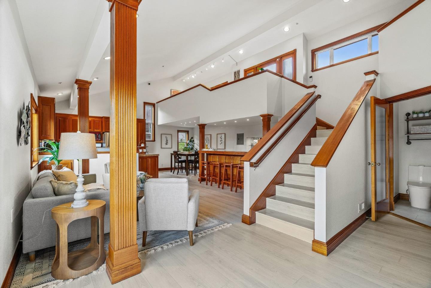 Detail Gallery Image 4 of 48 For 803 Cresta Vista Way, Aptos,  CA 95003 - 1 Beds | 2 Baths