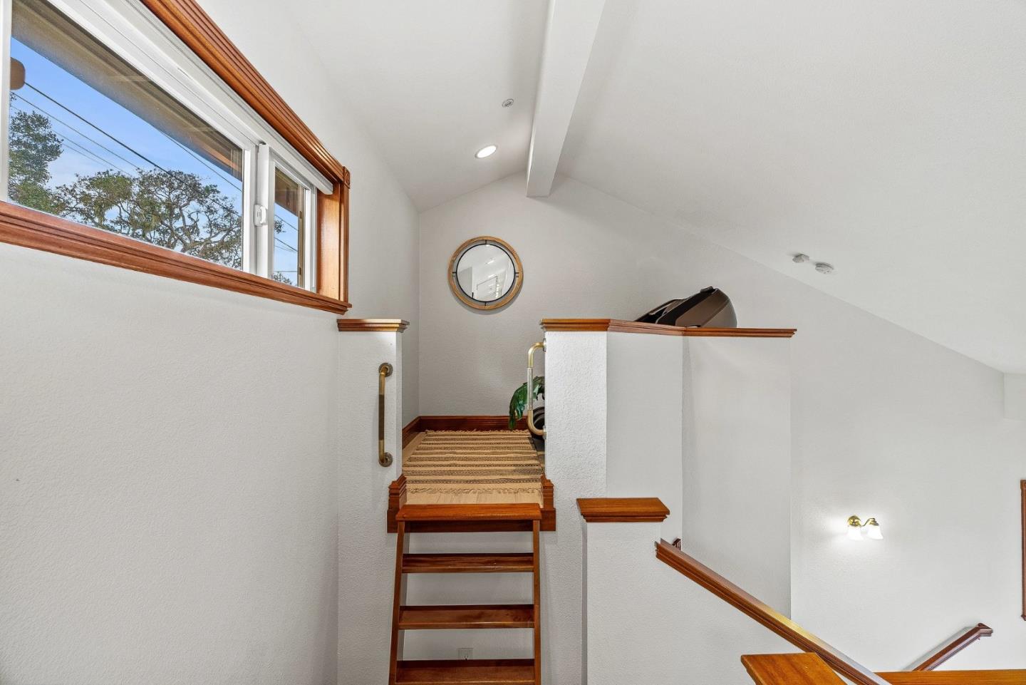 Detail Gallery Image 7 of 48 For 803 Cresta Vista Way, Aptos,  CA 95003 - 1 Beds | 2 Baths