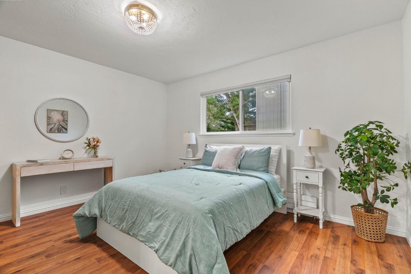 Detail Gallery Image 28 of 52 For 807 Cresta Vista Way, Aptos,  CA 95003 - 3 Beds | 2/1 Baths