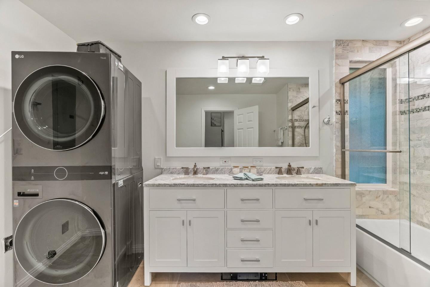 Detail Gallery Image 29 of 52 For 807 Cresta Vista Way, Aptos,  CA 95003 - 3 Beds | 2/1 Baths