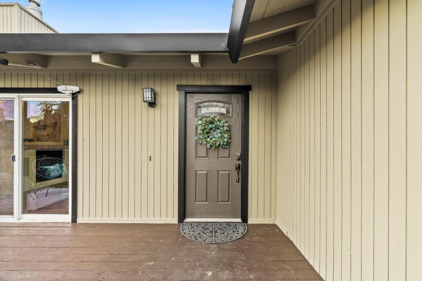 Detail Gallery Image 4 of 52 For 807 Cresta Vista Way, Aptos,  CA 95003 - 3 Beds | 2/1 Baths