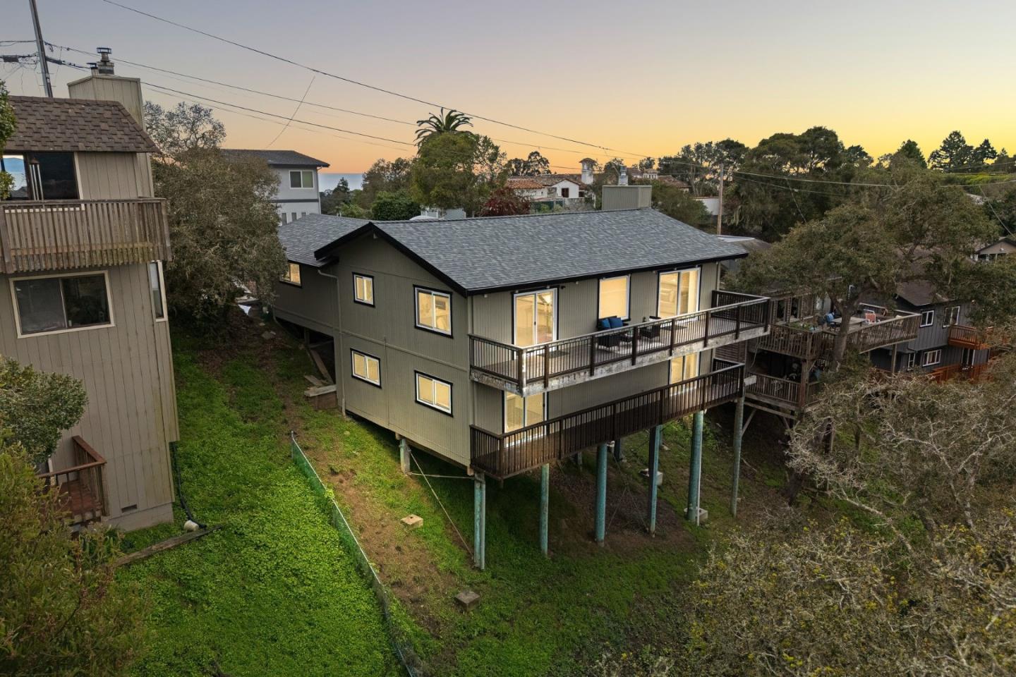 Detail Gallery Image 42 of 52 For 807 Cresta Vista Way, Aptos,  CA 95003 - 3 Beds | 2/1 Baths