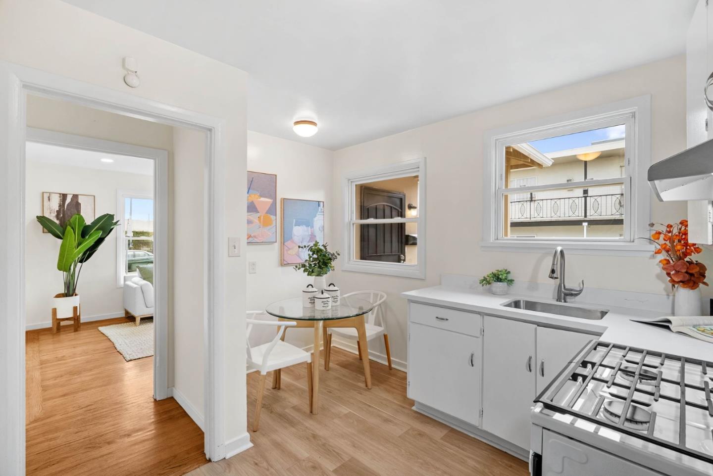 Detail Gallery Image 7 of 28 For 529/533 Huntington Ave, San Bruno,  CA 94066 - – Beds | – Baths