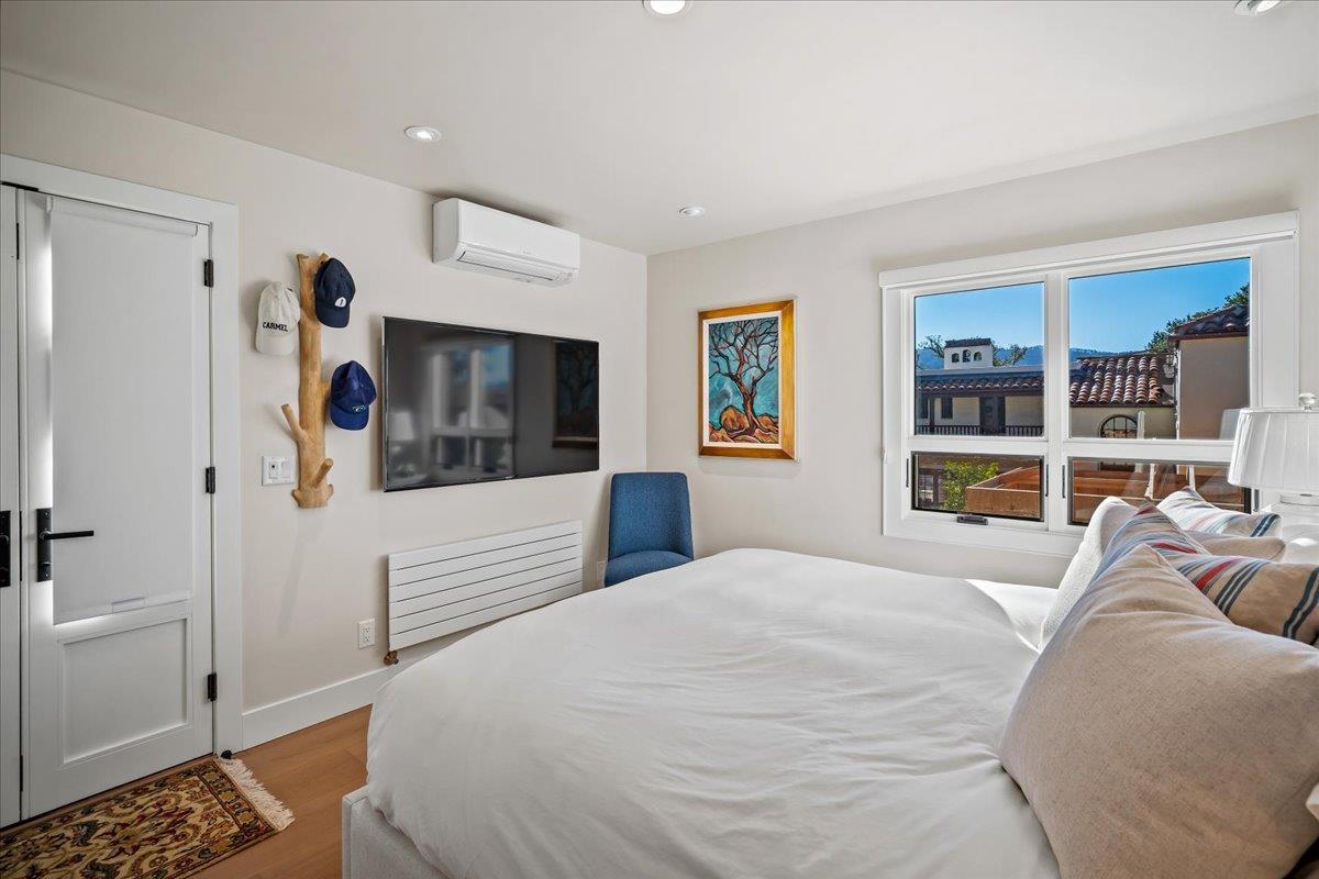 Detail Gallery Image 17 of 50 For 0 San Carlos 2 Nw of Santa Lucia, Carmel,  CA 93921 - 1 Beds | 1 Baths