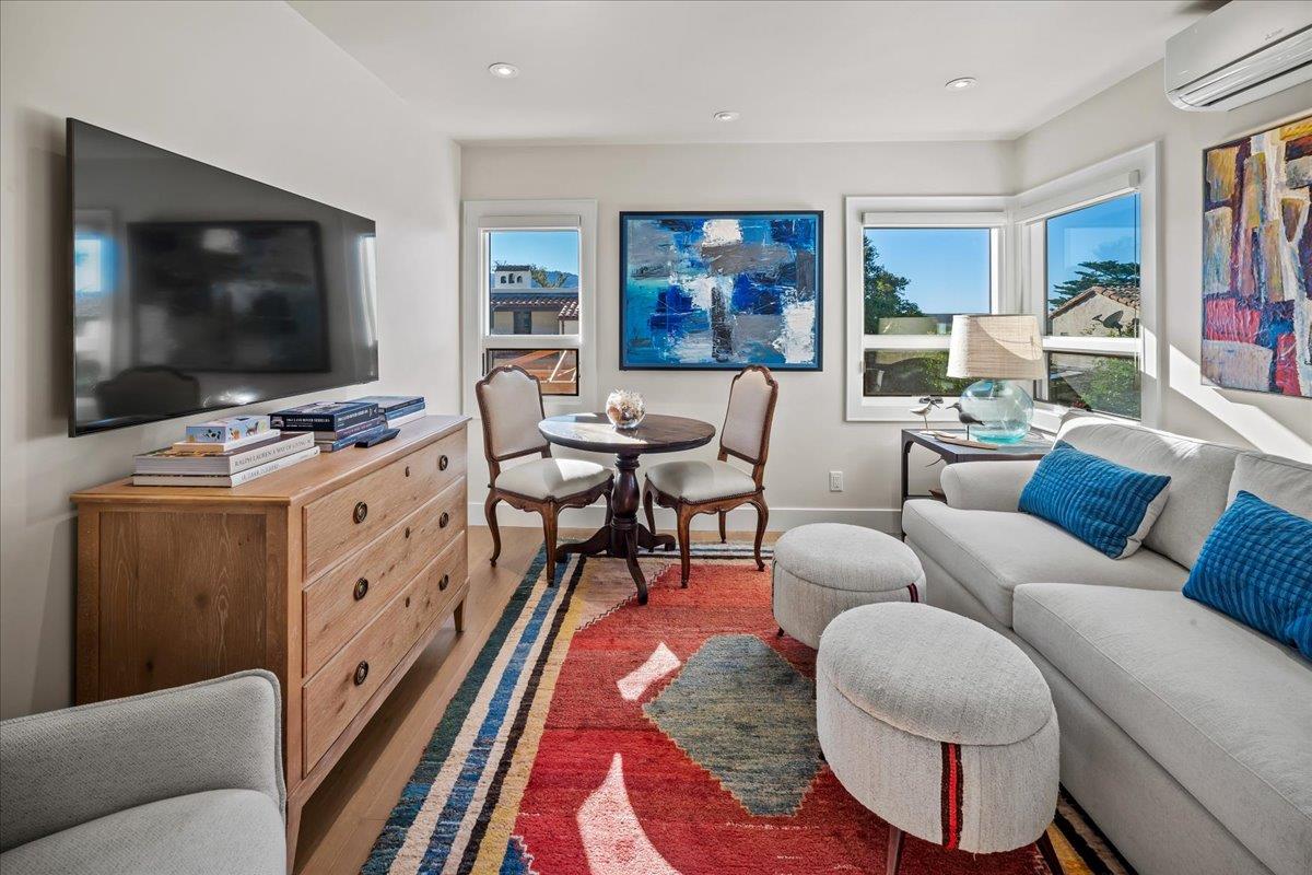 Detail Gallery Image 6 of 50 For 0 San Carlos 2 Nw of Santa Lucia, Carmel,  CA 93921 - 1 Beds | 1 Baths