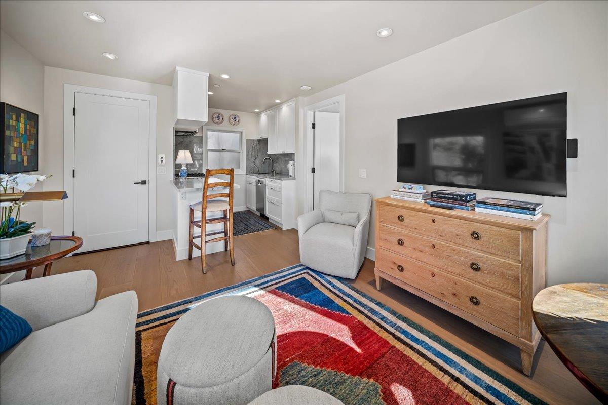 Detail Gallery Image 9 of 50 For 0 San Carlos 2 Nw of Santa Lucia, Carmel,  CA 93921 - 1 Beds | 1 Baths