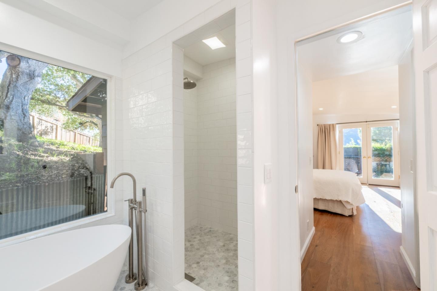 Detail Gallery Image 20 of 40 For 233 Country Club Dr, Carmel Valley,  CA 93924 - 4 Beds | 3 Baths