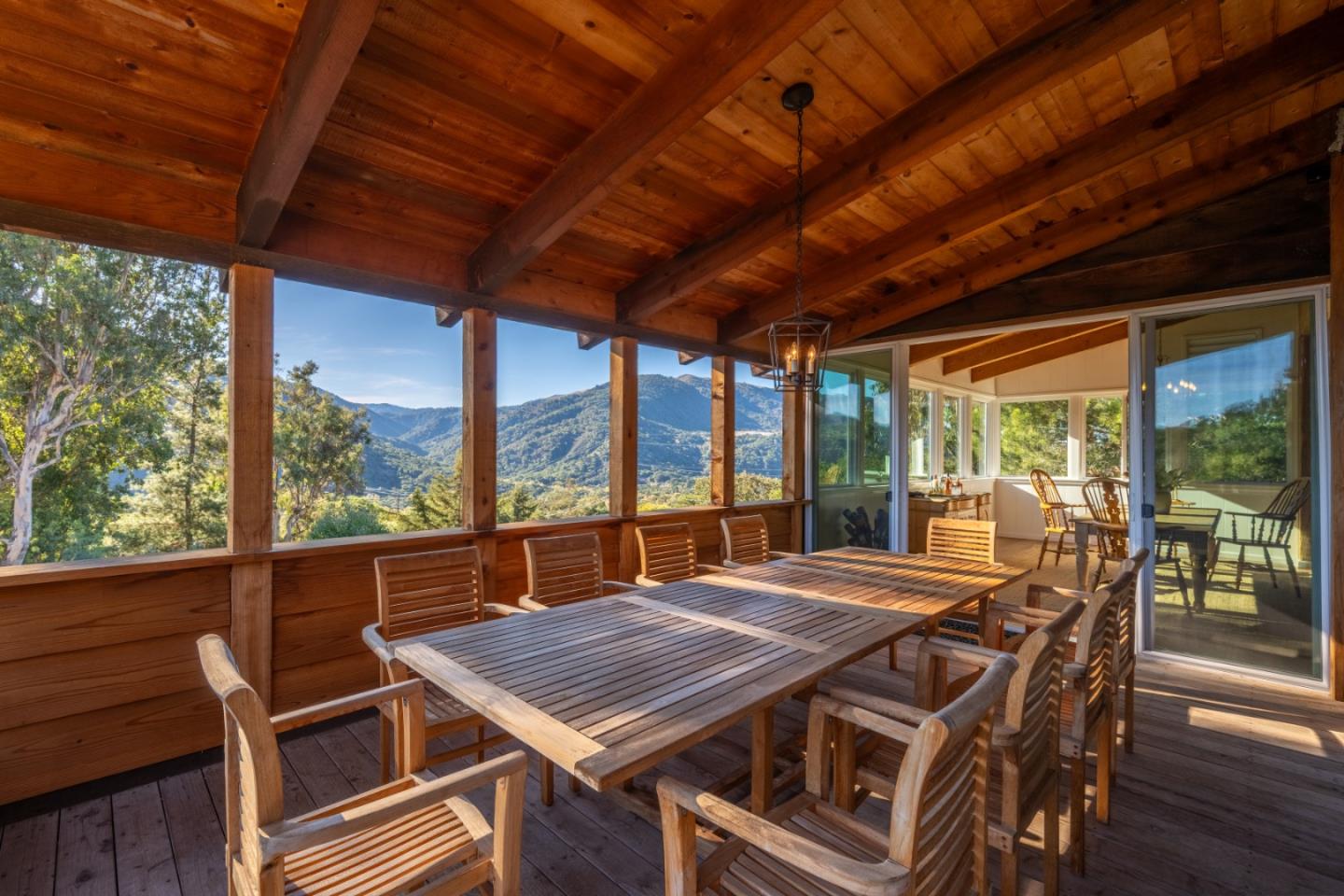 Detail Gallery Image 9 of 40 For 233 Country Club Dr, Carmel Valley,  CA 93924 - 4 Beds | 3 Baths