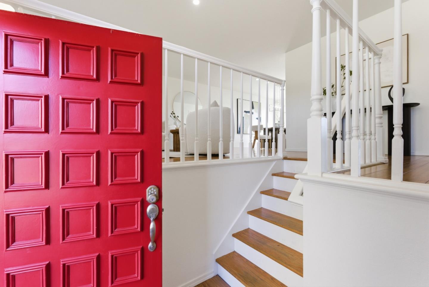 Detail Gallery Image 2 of 73 For 147 Leslie Dr, San Carlos,  CA 94070 - 5 Beds | 3 Baths