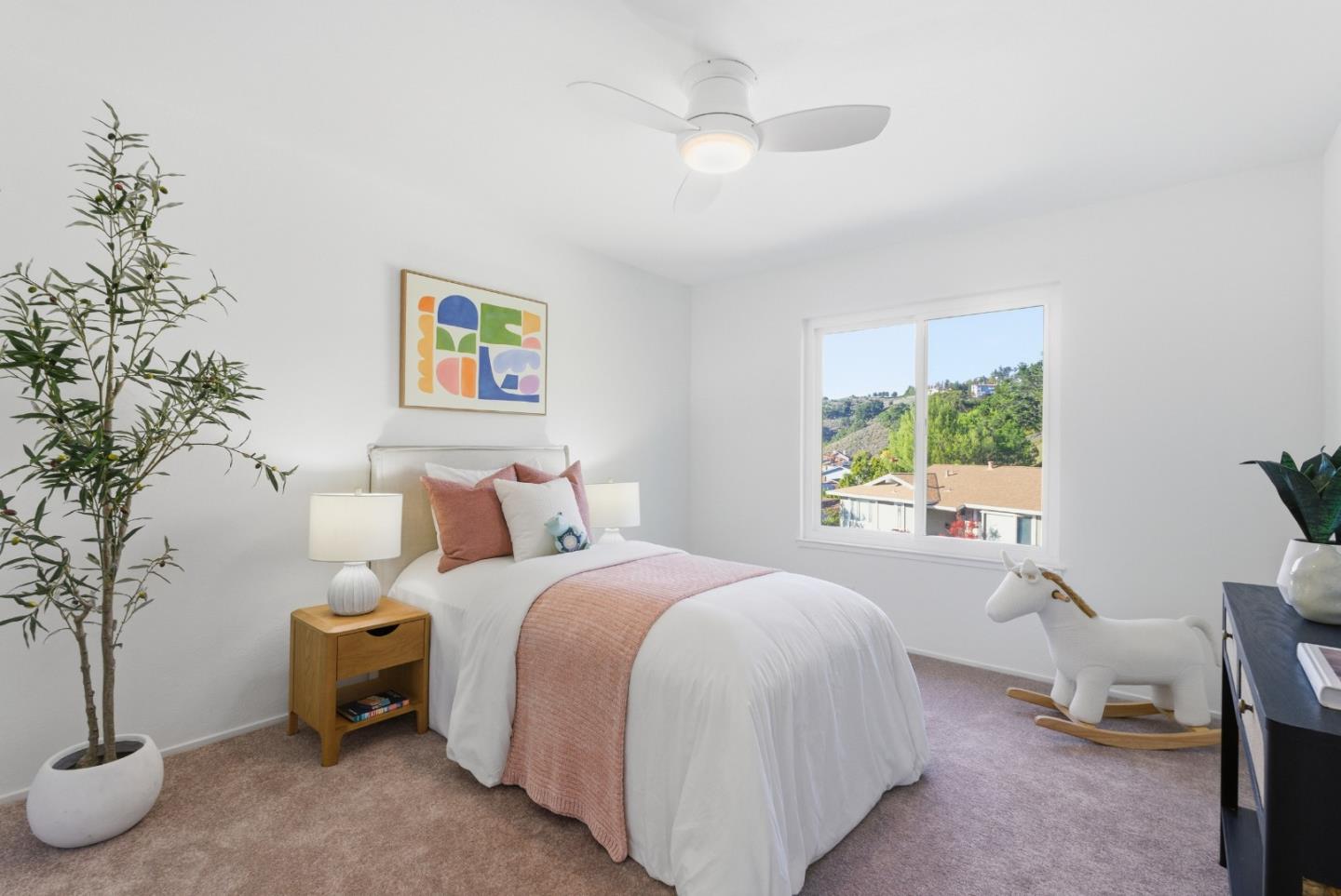 Detail Gallery Image 22 of 73 For 147 Leslie Dr, San Carlos,  CA 94070 - 5 Beds | 3 Baths