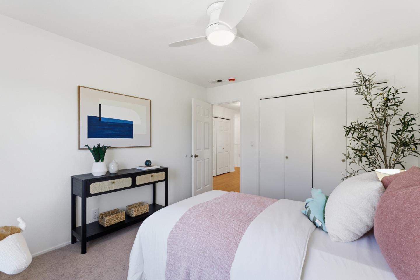 Detail Gallery Image 23 of 73 For 147 Leslie Dr, San Carlos,  CA 94070 - 5 Beds | 3 Baths