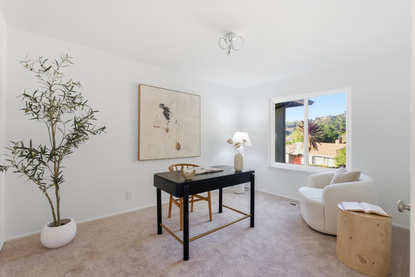 Detail Gallery Image 31 of 73 For 147 Leslie Dr, San Carlos,  CA 94070 - 5 Beds | 3 Baths