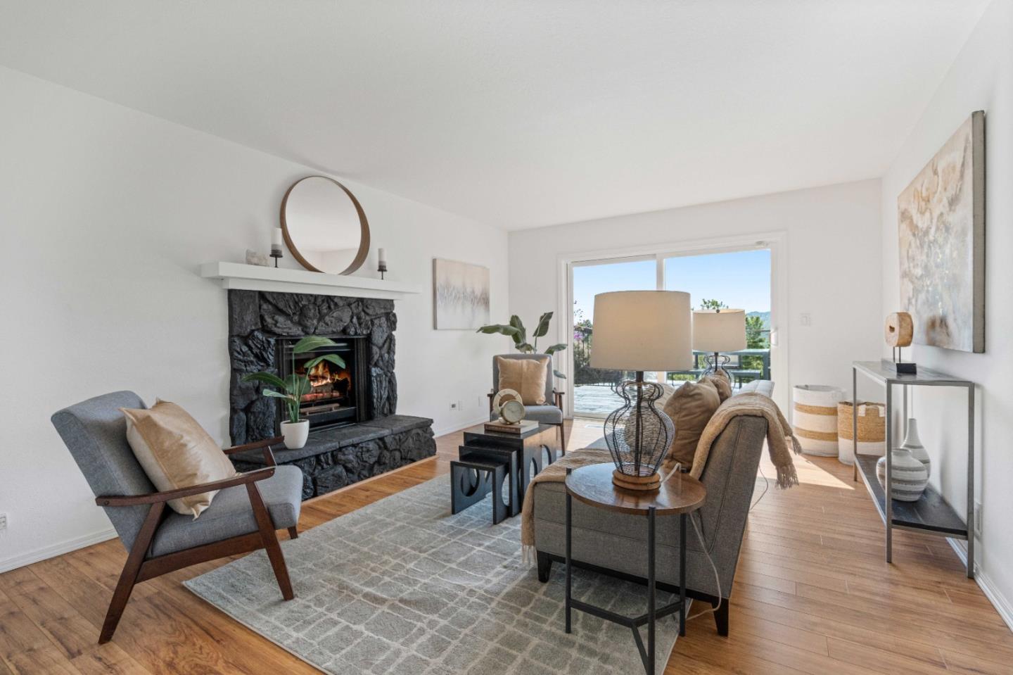 Detail Gallery Image 45 of 73 For 147 Leslie Dr, San Carlos,  CA 94070 - 5 Beds | 3 Baths