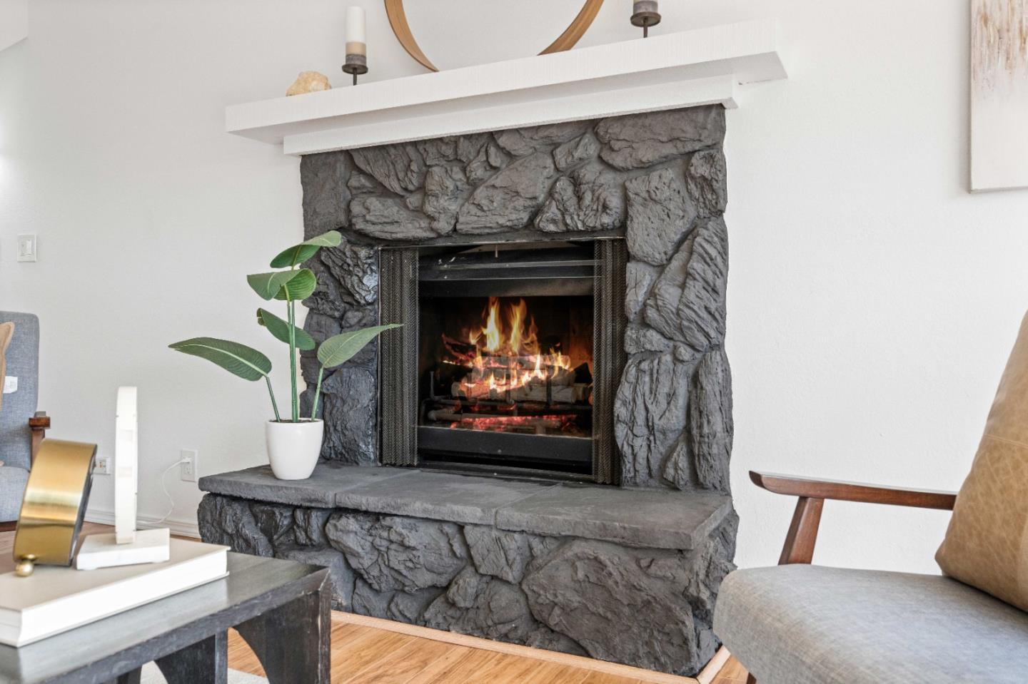 Detail Gallery Image 47 of 73 For 147 Leslie Dr, San Carlos,  CA 94070 - 5 Beds | 3 Baths