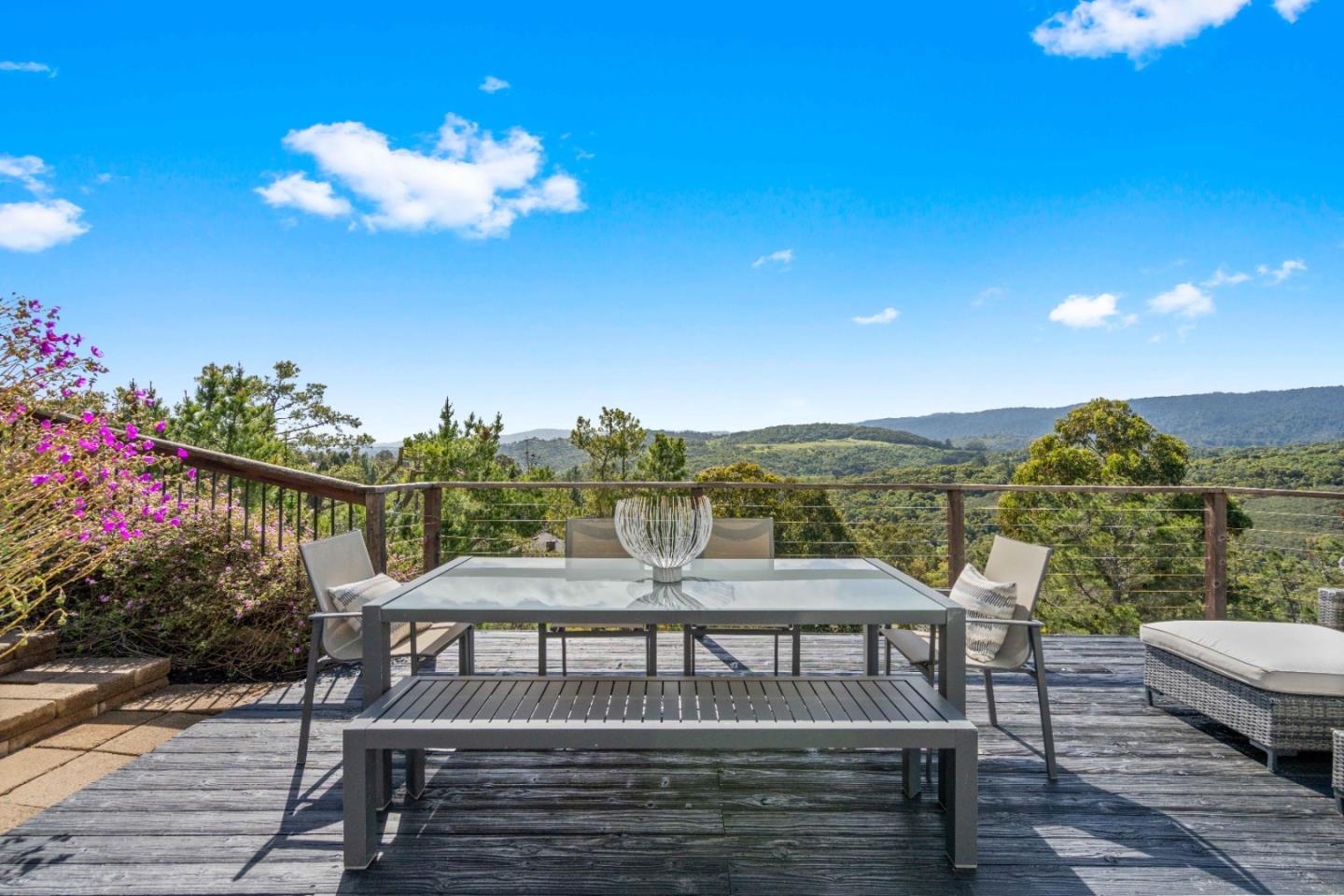 Detail Gallery Image 51 of 73 For 147 Leslie Dr, San Carlos,  CA 94070 - 5 Beds | 3 Baths