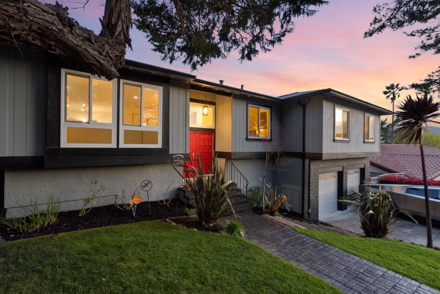 Detail Gallery Image 66 of 73 For 147 Leslie Dr, San Carlos,  CA 94070 - 5 Beds | 3 Baths