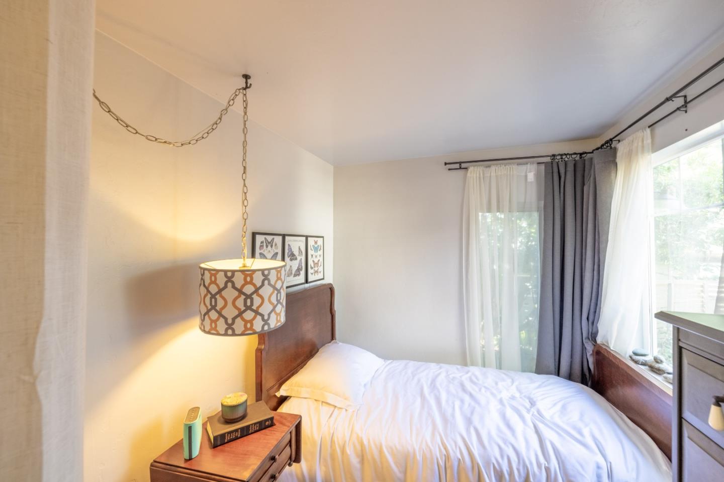 Detail Gallery Image 17 of 36 For 1171 Presidio Blvd, Pacific Grove,  CA 93950 - 3 Beds | 2 Baths