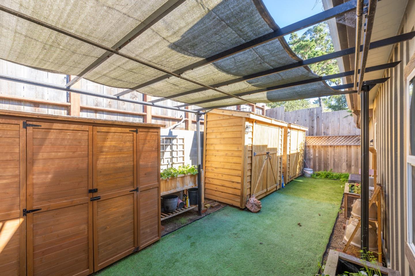 Detail Gallery Image 19 of 36 For 1171 Presidio Blvd, Pacific Grove,  CA 93950 - 3 Beds | 2 Baths