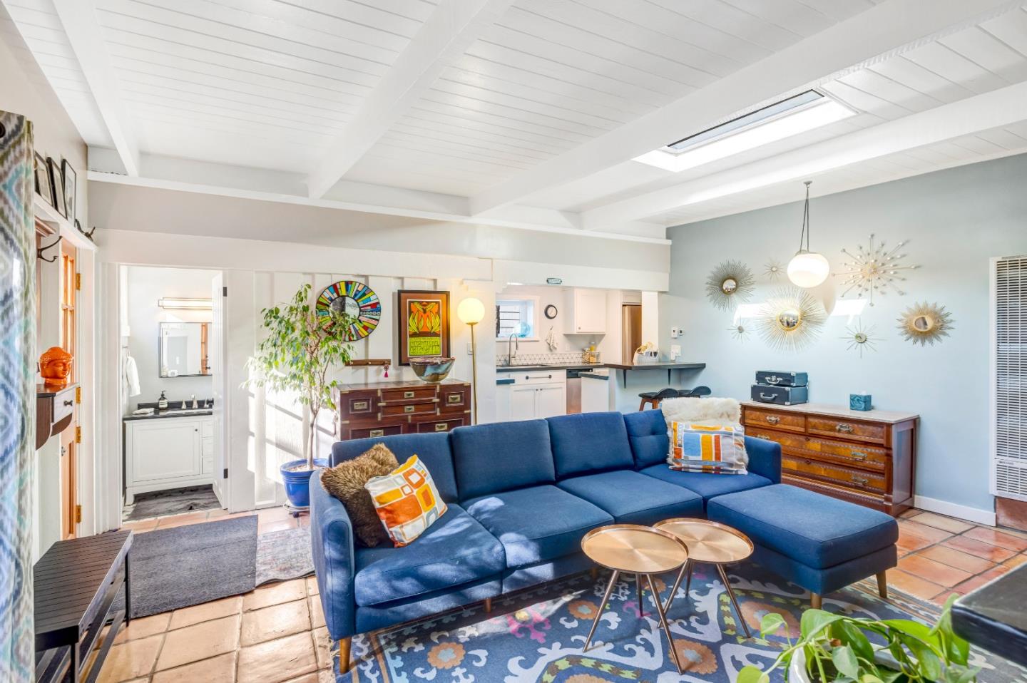 Detail Gallery Image 3 of 36 For 1171 Presidio Blvd, Pacific Grove,  CA 93950 - 3 Beds | 2 Baths